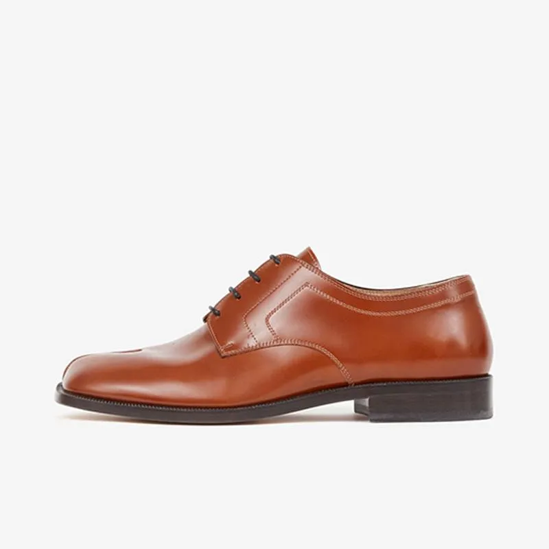 Khaki Tabi Laced Brogue Shoes