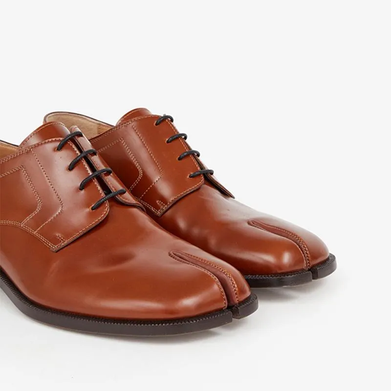 Khaki Tabi Laced Brogue Shoes